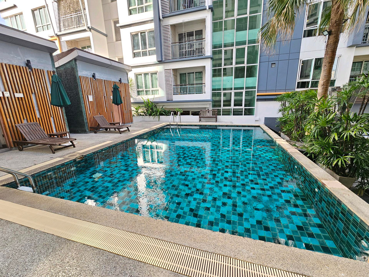 For RentCondoSukhumvit, Asoke, Thonglor : Open room, view pool, 1 bedroom, 1 bathroom, Voque Sukhumvit 16 (Voque Sukhumvit 16)