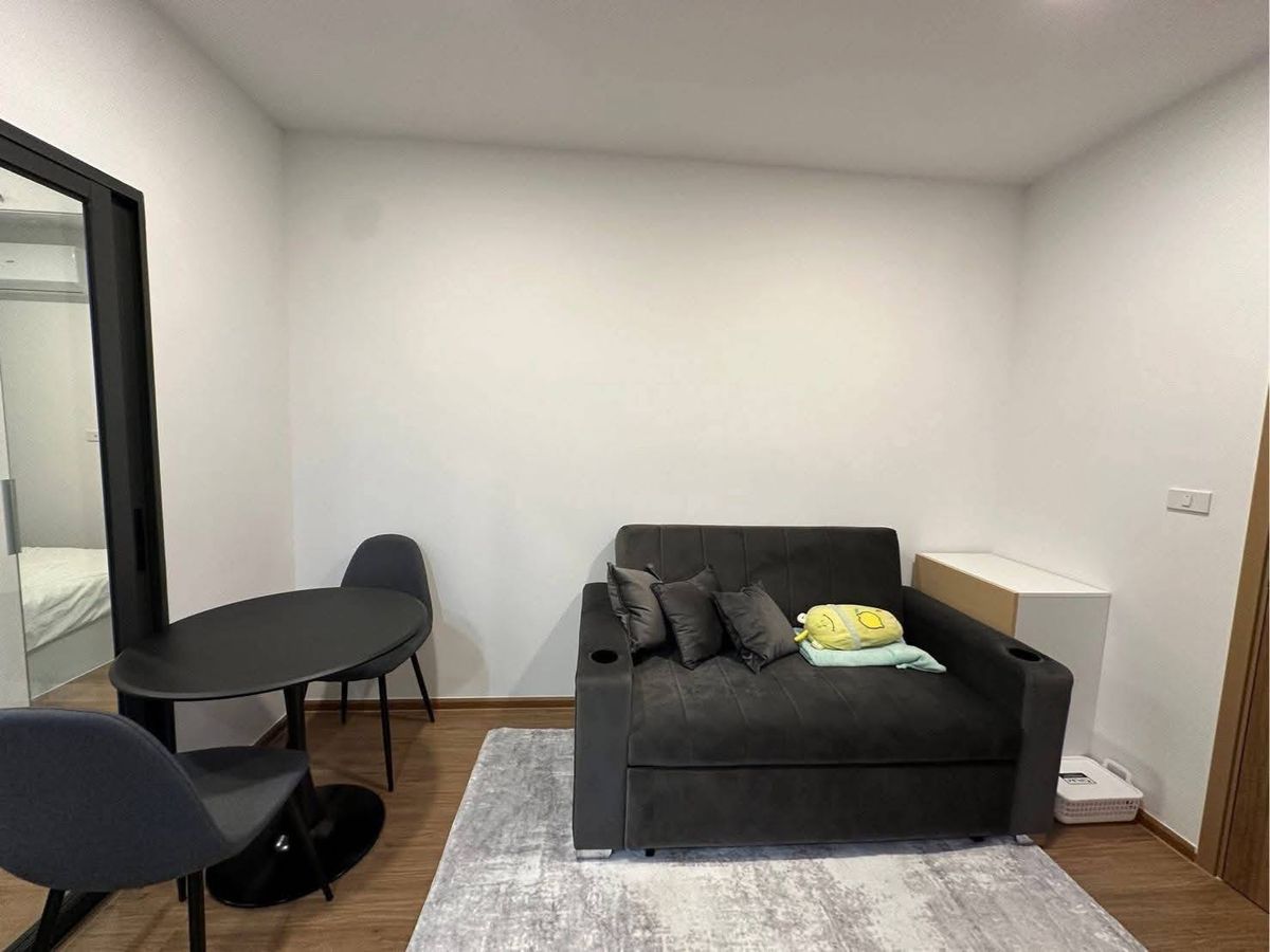 For RentCondoRamkhamhaeng, Hua Mak : For rent ✨ The Livin Ramkhamhaeng ✨ near MRT Interchange Lamsalee, fully furnished and equipped with appliances