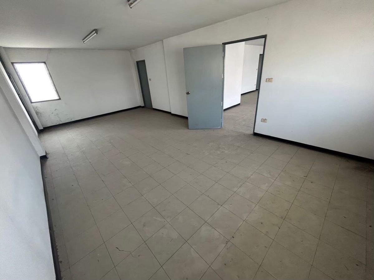 For SaleFactoryPathum Thani,Rangsit, Thammasat : Factory for sale, Orada Factory, Lam Luk Ka Khlong 7