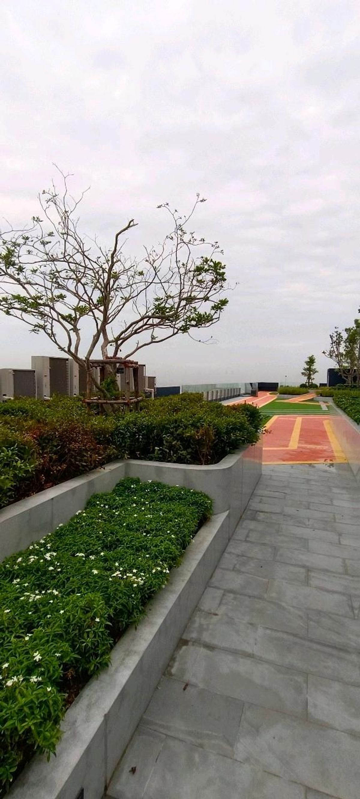 ขายคอนโดลาดพร้าว101 แฮปปี้แลนด์ : ขายด่วน คอนโด สองชั้น สวยหรูดูดี น่าอยู่น่าอาศัย