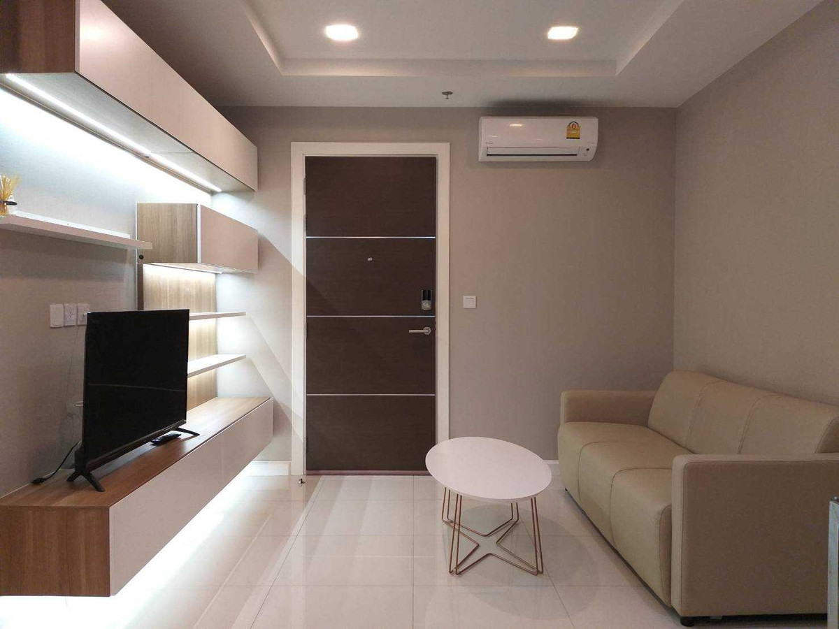 ***ให้เช่าเดอะเมโทรโพลิส สำโรง คอนโดมิเนียม 1 ห้องนอน 1 ห้องน้ำ 35 ตร.ม. ชั้น 2 อาคาร C เฟอร์ครบ พร้อมเข้าอยู่ ปล่อยเช่า 12,000 บาท/เดือน Loading...