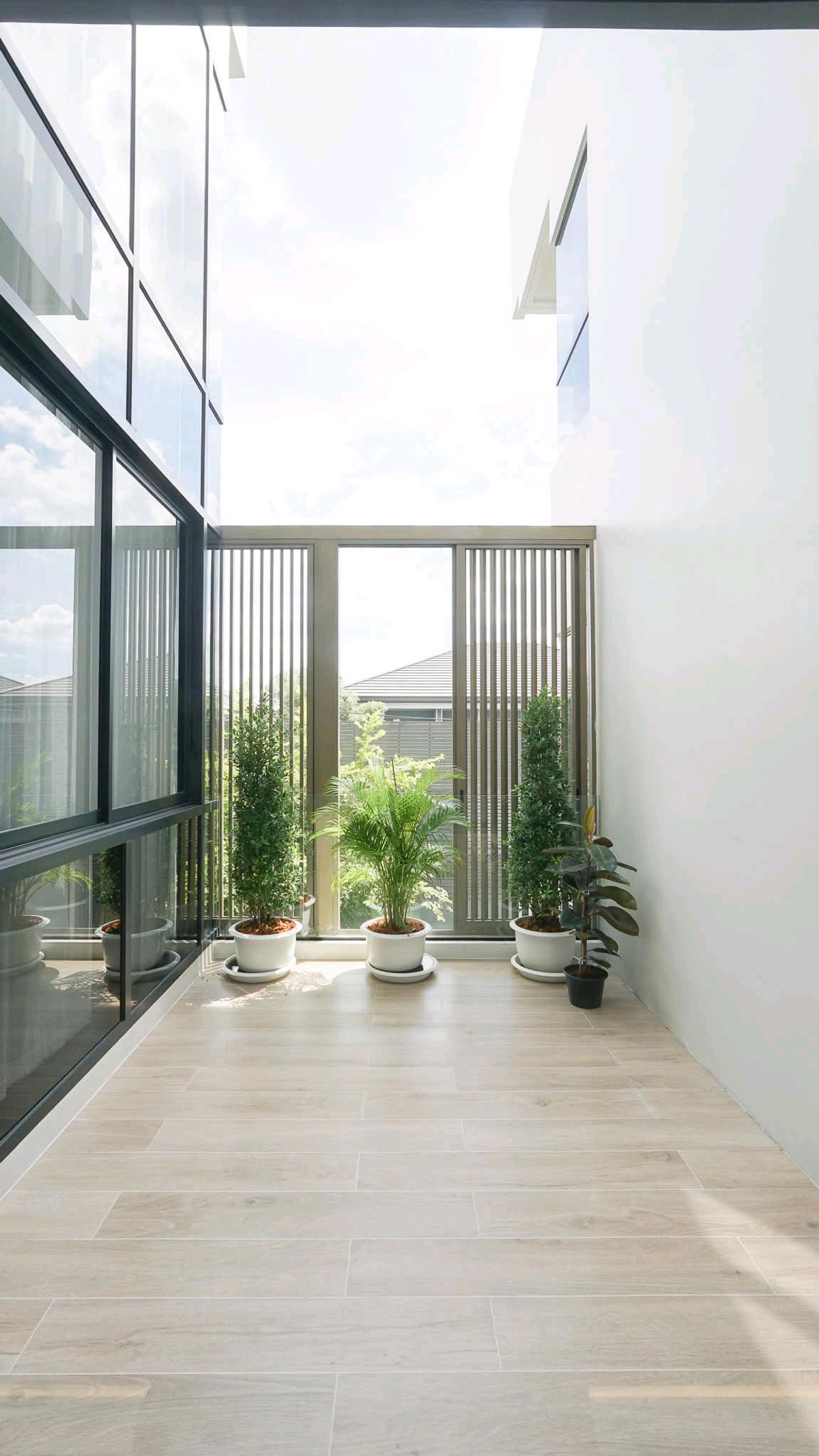 HousePattanakan, Srinakarin : 🔥🔥🔥🏡 Luxury villa, BuGaan Krungthep Kreetha project.Ultra Luxury Collection project from Sansiri