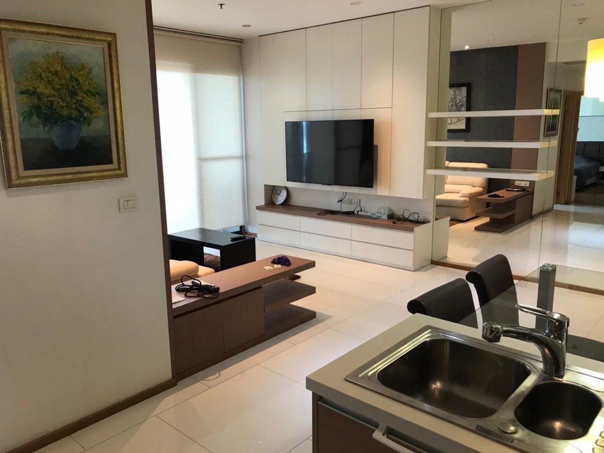 ให้เช่าคอนโดสุขุมวิท อโศก ทองหล่อ : ปล่อยเช่า The Emporio Place วิวบางกระเจ้า สวยมาก