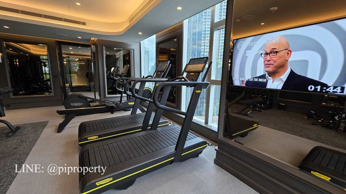 For RentCondoSukhumvit, Asoke, Thonglor : Luxurious French-style, fully-serviced apartment in Thonglor, offering luxurious living at affordable monthly rates.