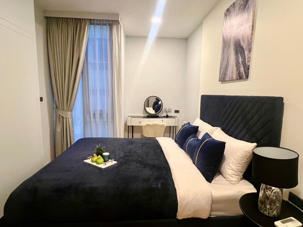 For RentCondoSukhumvit, Asoke, Thonglor : Empty room, decorated very beautifully. Good built-in furniture for rent, 3 bedrooms, 3 bathrooms, Fynn Sukhumvit 31.