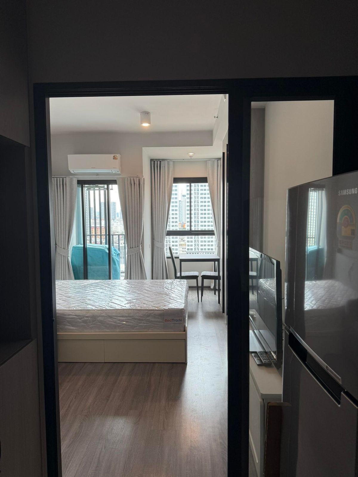 For RentCondoSeri Thai, Ramkhamhaeng Nida : For rent 📍 Ideo Ramkhamhaeng - Lam Sali Station 📍 Fully furnished and equipped, near MRT Lam Sali Intersection