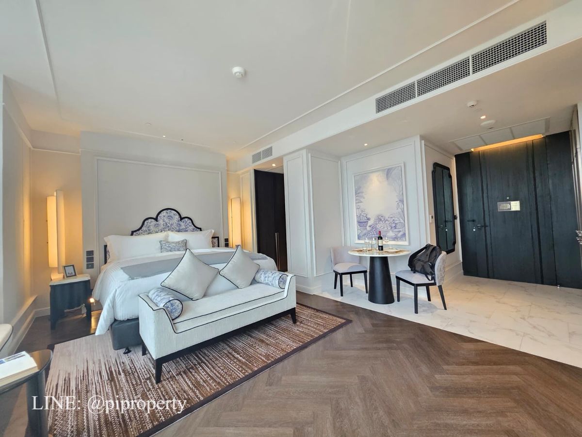 For RentCondoSukhumvit, Asoke, Thonglor : Luxurious French-style, fully-serviced apartment in Thonglor, offering luxurious living at affordable monthly rates.