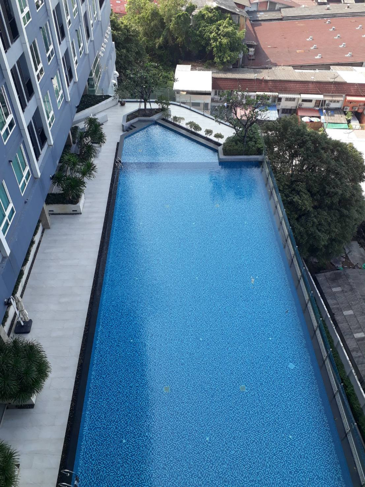 ให้เช่าคอนโดสมุทรปราการ สำโรง : ***ให้เช่า เดอะ เมโทรโพลิส สำโรง คอนโดมิเนียม 1 ห้องนอน 1 ห้องน้ำ 35 ตร.ม. ชั้น 11 อาคาร A เฟอร์ครบ พร้อมเข้าอยู่ วิวสระน้ำ ปล่อยเช่า 13,000 บาท/เดือน