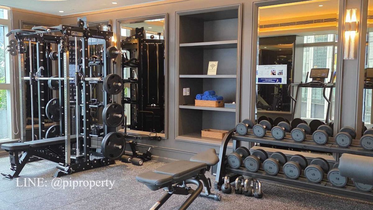 For RentCondoSukhumvit, Asoke, Thonglor : Luxurious French-style, fully-serviced apartment in Thonglor, offering luxurious living at affordable monthly rates.