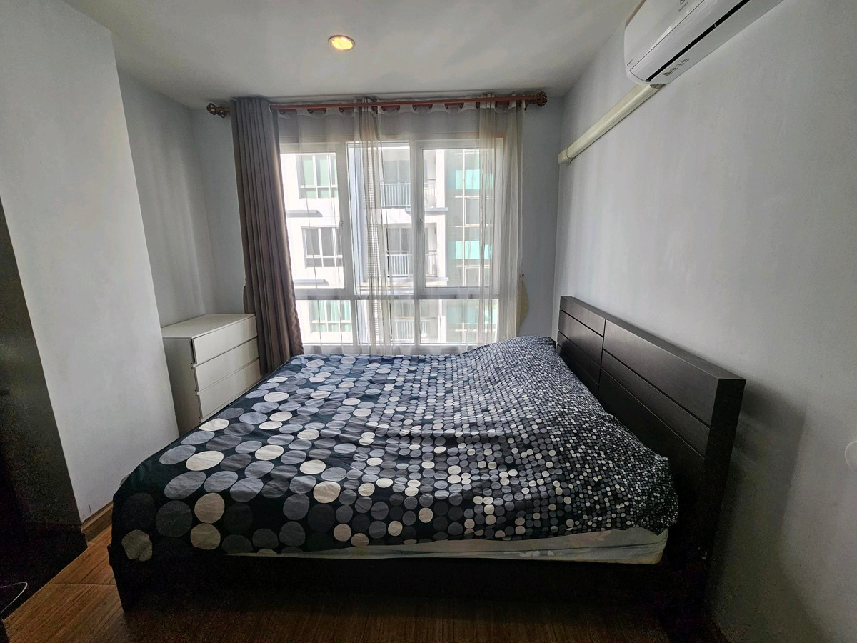 For RentCondoSukhumvit, Asoke, Thonglor : Open room, view pool, 1 bedroom, 1 bathroom, Voque Sukhumvit 16 (Voque Sukhumvit 16)