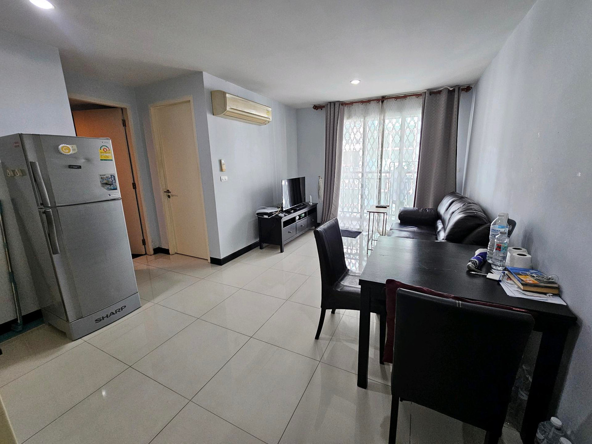 For RentCondoSukhumvit, Asoke, Thonglor : Open room, view pool, 1 bedroom, 1 bathroom, Voque Sukhumvit 16 (Voque Sukhumvit 16)