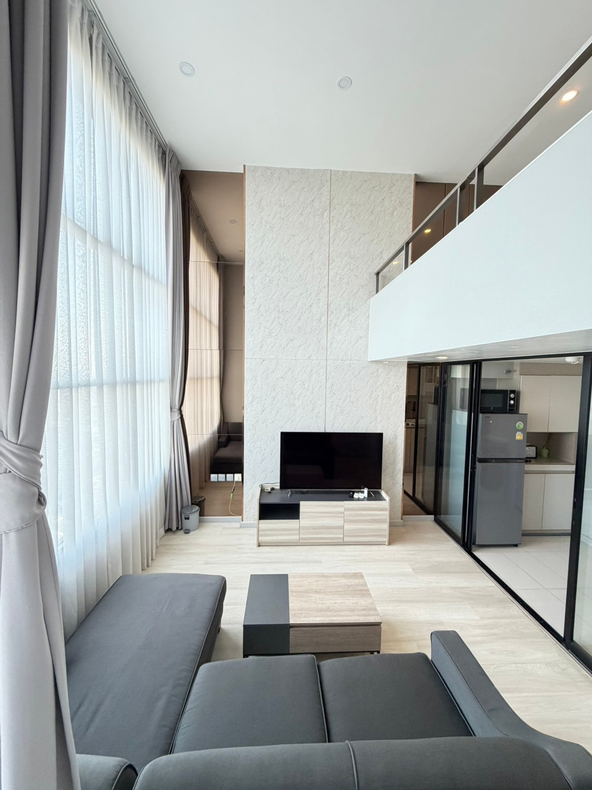 For RentCondoSathorn, Narathiwat : 🏢 For Rent: Night Bridge Prime Sathorn 🛏 Type: 1 bedroom 📏 Size: 44 sq.m. 💰 Price: 42,000 baht/month 📍 Location: City center, convenient transportation