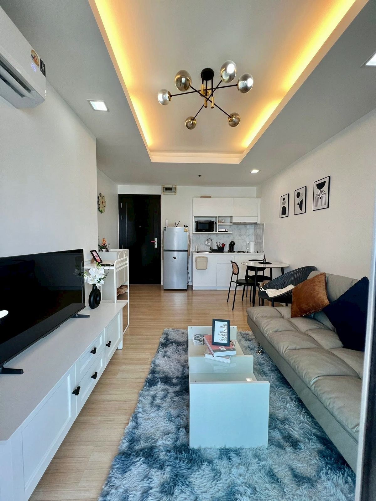 ให้เช่าคอนโดพระราม 9 เพชรบุรีตัดใหม่ RCA : ✨ ให้เช่า Thru Thonglor Condo (ทรู ทองหล่อ) ✨ คอนโด High-rise ใจกลางสุขุมวิท 55–71 ทำเลศักยภาพย่านทองหล่อ–เอกมัย