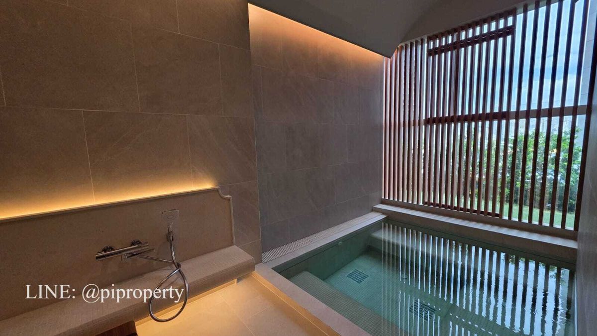 For RentCondoSukhumvit, Asoke, Thonglor : Luxurious French-style, fully-serviced apartment in Thonglor, offering luxurious living at affordable monthly rates.