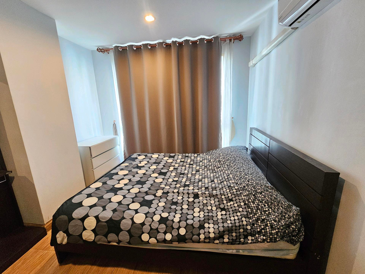 For RentCondoSukhumvit, Asoke, Thonglor : Open room, view pool, 1 bedroom, 1 bathroom, Voque Sukhumvit 16 (Voque Sukhumvit 16)