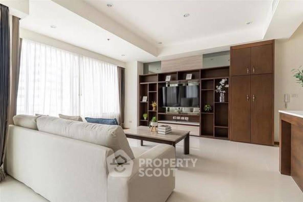 For SaleCondoSukhumvit, Asoke, Thonglor : 2-BR Condo at The Emporio Place near BTS Phrom Phong