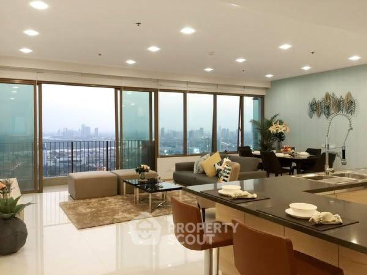 For SaleCondoSukhumvit, Asoke, Thonglor : 3-BR Condo at The Emporio Place near BTS Phrom Phong