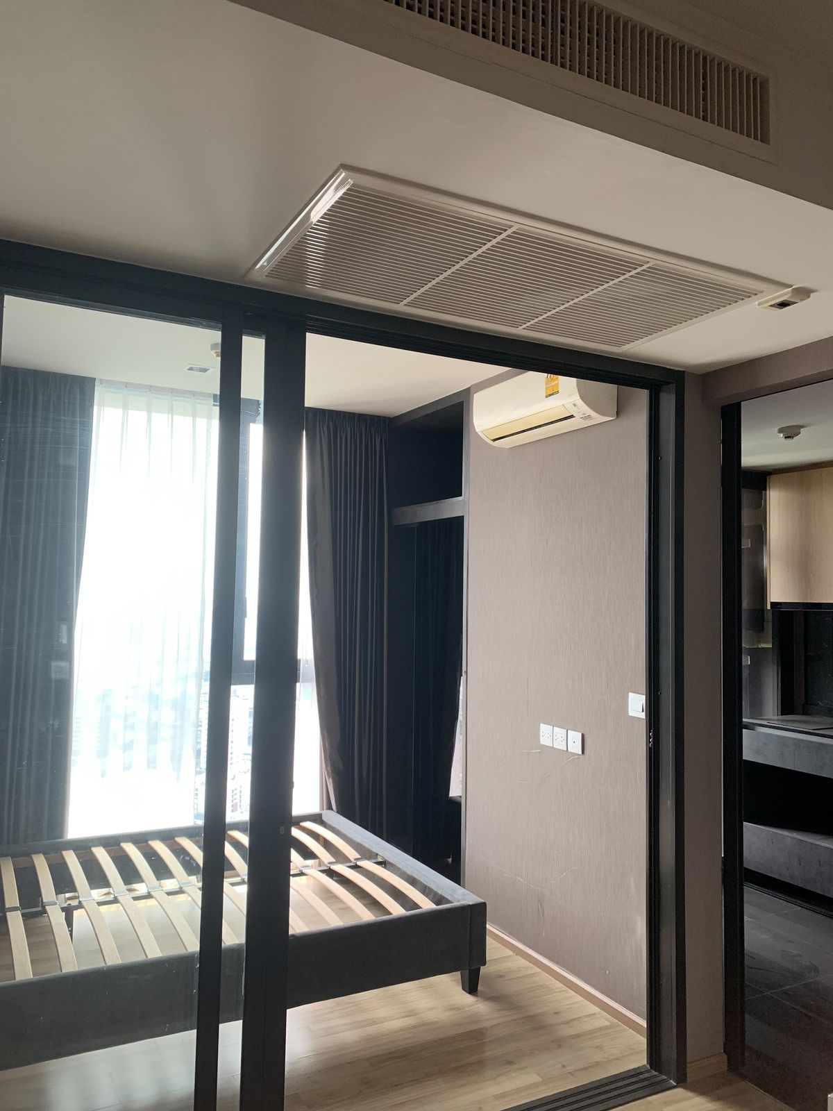 For SaleCondoSapankwai,Jatujak : Condo for sale, The Line Chatuchak-Mochit, 40th floor, 26.35 sq m, Chomphon, Chatuchak District, Bangkok, near BTS Mochit, MRT Chatuchak.