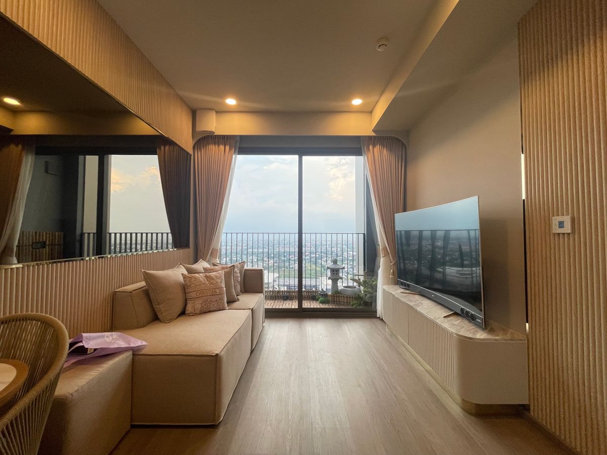 ให้เช่าคอนโดบางนา แบริ่ง ลาซาล : ⚜️Available now ! 1 bedroom for rent at Whizdom the forestias ⚜️