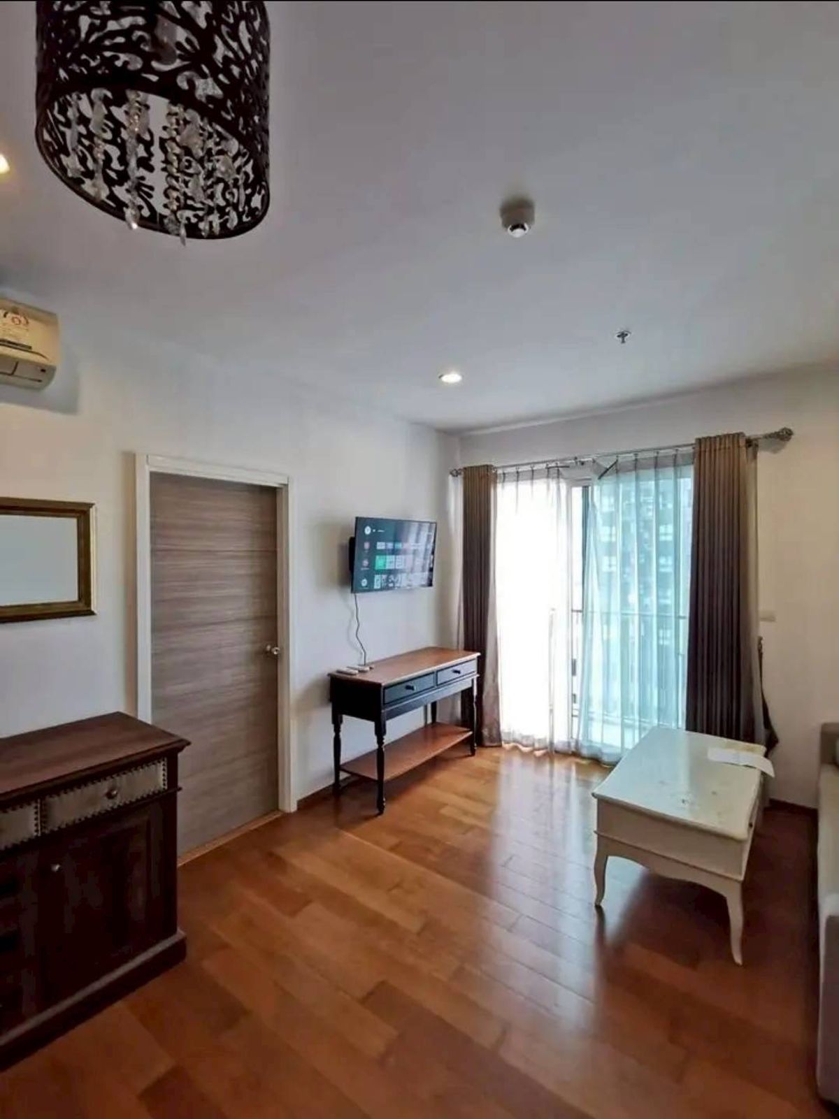 For RentCondoWongwianyai, Charoennakor : Condo for Rent: Hive Taksin Near Iconsiam, BTS Wongwian Yai & BTS Thonburi   Fully furnished & built-in Appliances included