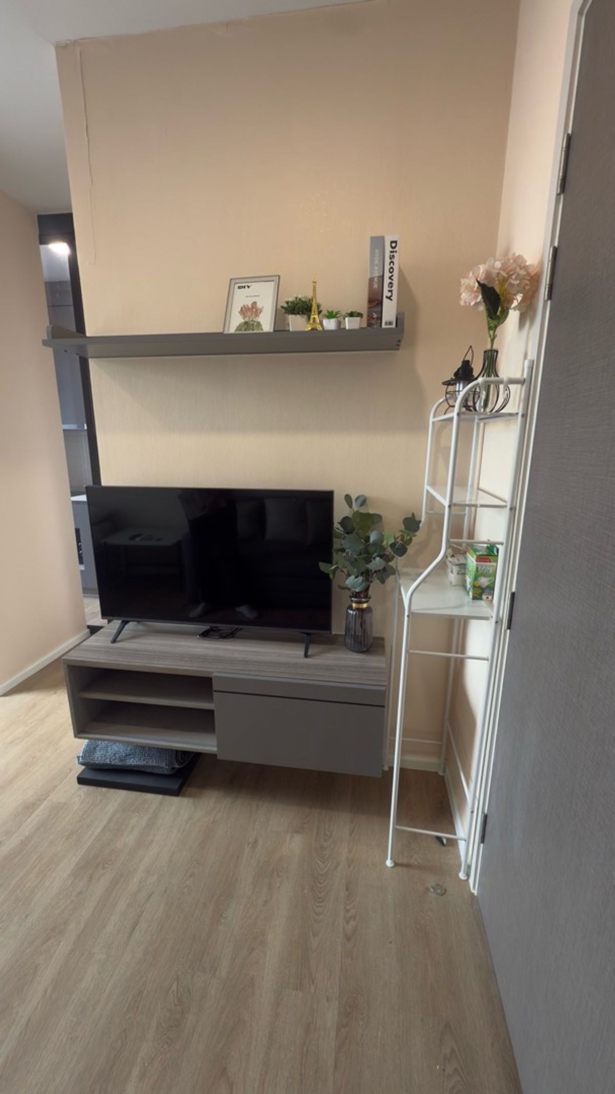 For RentCondoRamkhamhaeng, Hua Mak : 📍 Modish Condo Ramkhamhaeng !! Rent urgently!!!