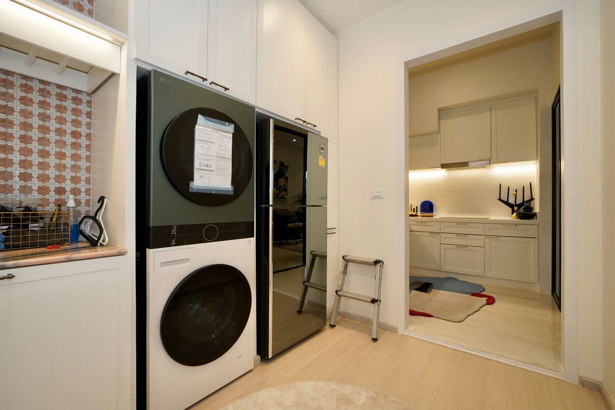 ขายทาวน์โฮมพระราม 3 สาธุประดิษฐ์ : 📍Demi สาธุ 49 💕บ้านตัวอย่าง แต่งสวย วิวสวน และมีสวนข้างบ้าน 