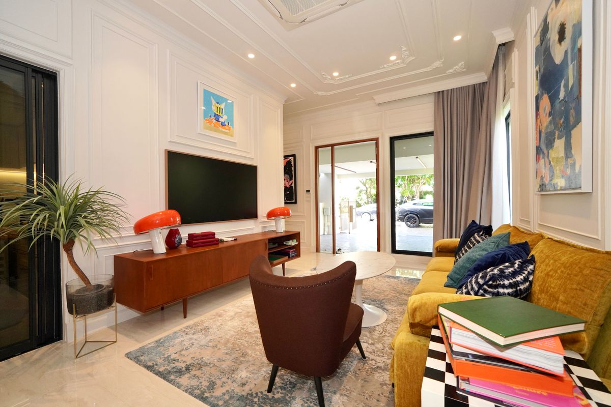 ขายทาวน์โฮมพระราม 3 สาธุประดิษฐ์ : 📍Demi สาธุ 49 💕บ้านตัวอย่าง แต่งสวย วิวสวน และมีสวนข้างบ้าน 