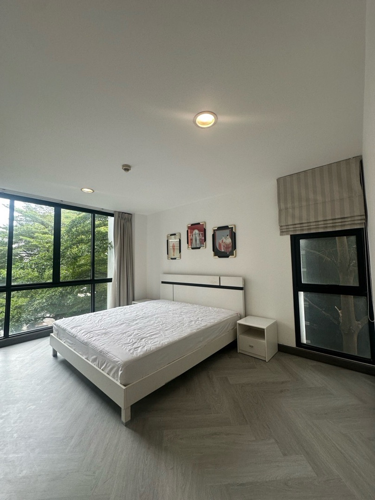 For RentCondoOnnut, Udomsuk : 🔥 Condo for rent 1 bedroom 48sq.m. at D65, near BTS Ekkamai, corner unit 🔥