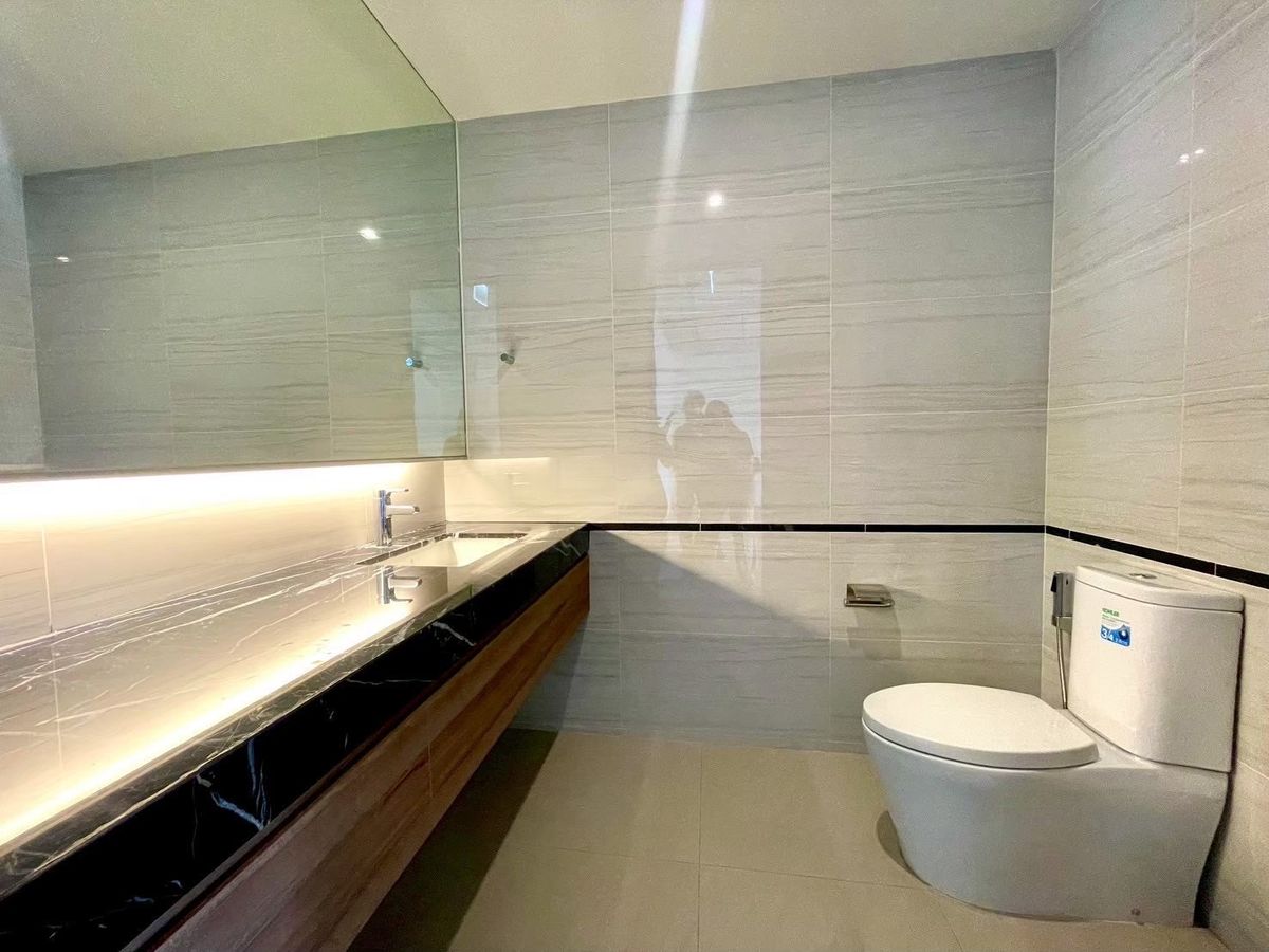 For RentPattanakan, Srinakarin : The Element Rama 9 Foe Rent 📞 092-690-5445 🏡 Home Office near The Nine Rama 9   Convenient to park in the city, park up to 6 cars 