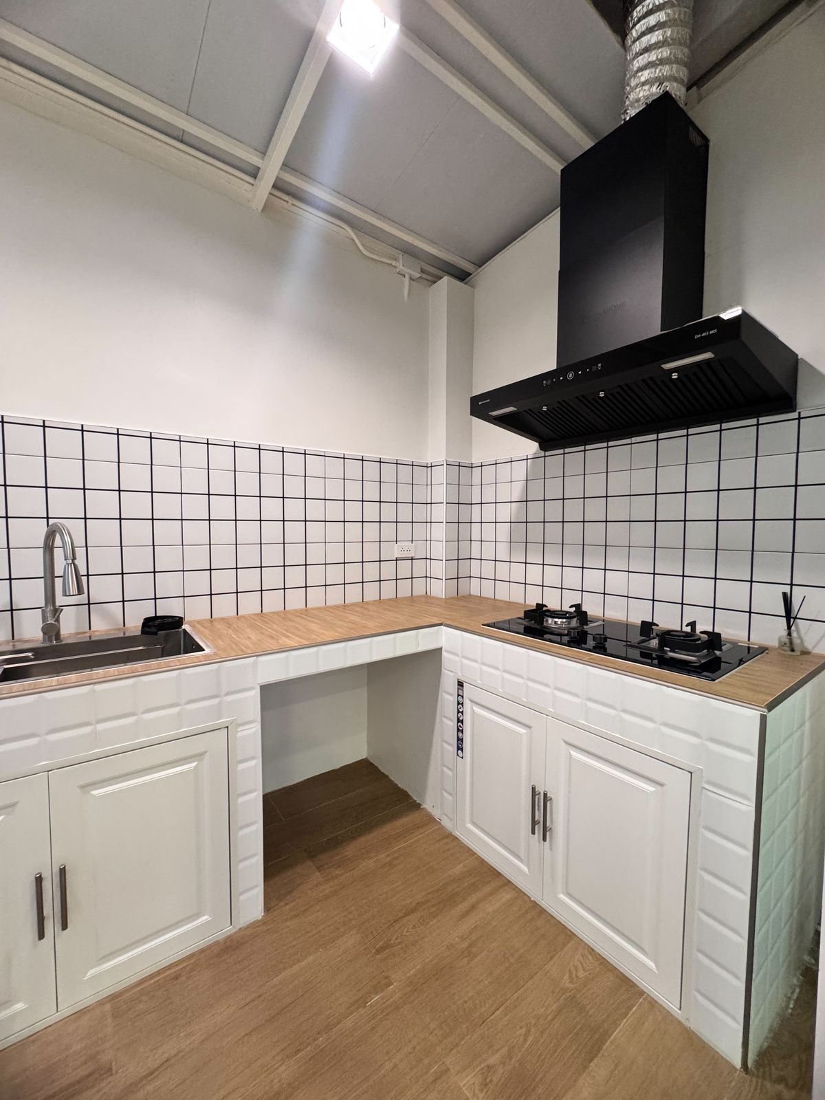 For SaleTownhomePattanakan, Srinakarin : House for sale Pattanakarn 38 Villette Lite Pattanakarn near APL Ramkhamhaeng (N.1886)