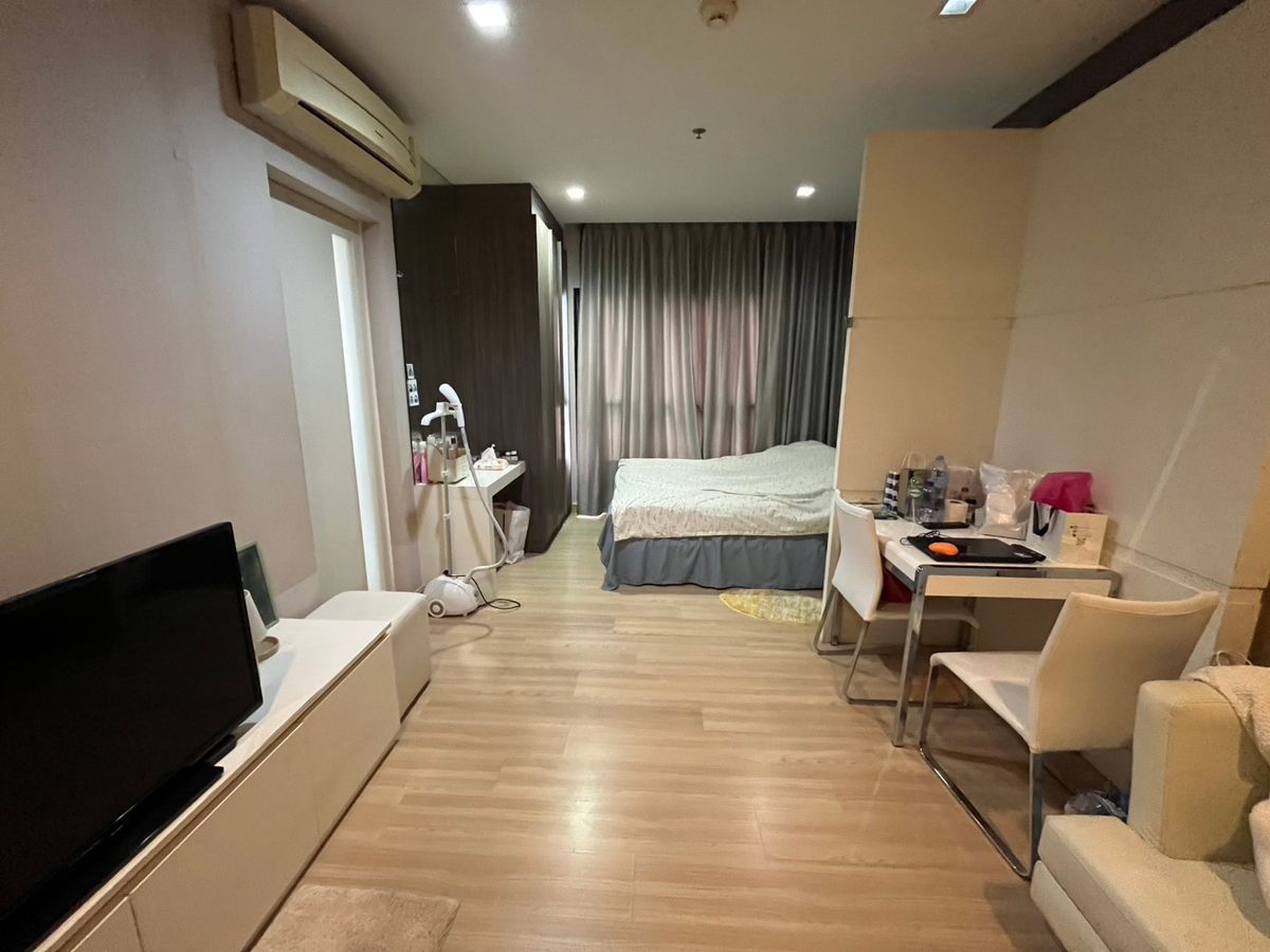 ขายคอนโดวงเวียนใหญ่ เจริญนคร : 🏙️ ขายคอนโด Urbano Absolute สาทร-ตากสิน 💰 ราคาเพียง 3,000,000 บาท ต่อรองได้  (Urbano Absolute Sathon-Taksin)  📞  ฟีฟ่า | 087-808-3690 