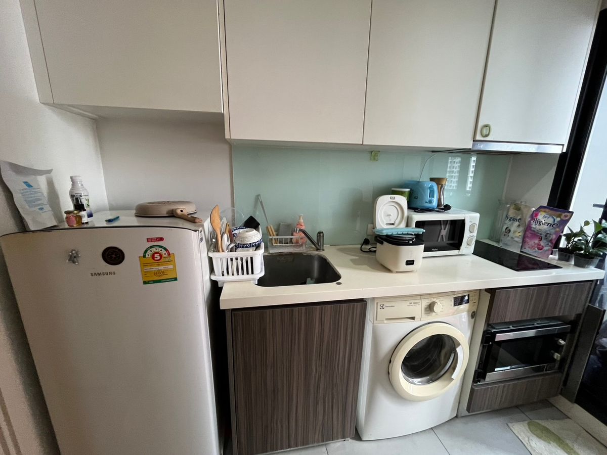 ขายคอนโดวงเวียนใหญ่ เจริญนคร : 🏙️ ขายคอนโด Urbano Absolute สาทร-ตากสิน 💰 ราคาเพียง 3,000,000 บาท ต่อรองได้  (Urbano Absolute Sathon-Taksin)  📞  ฟีฟ่า | 087-808-3690 