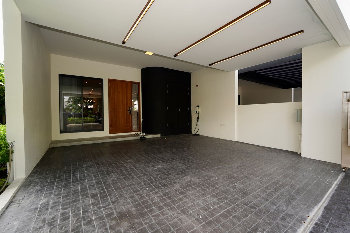 ขายทาวน์โฮมพระราม 3 สาธุประดิษฐ์ : 📍Demi สาธุ 49 💕บ้านตัวอย่าง แต่งสวย วิวสวน และมีสวนข้างบ้าน 