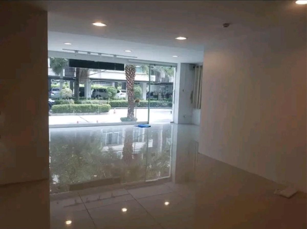 ให้เช่าร้านค้า/ตลาดนัดลาดพร้าว101 แฮปปี้แลนด์ : ให้เช่าพื้นที่หน้าคอนโด Happy Condo ลาดพร้าว 101 | ทำเลทอง ใกล้โซนอเวนิว | พร้อมเปิดกิจการได้ทันที
