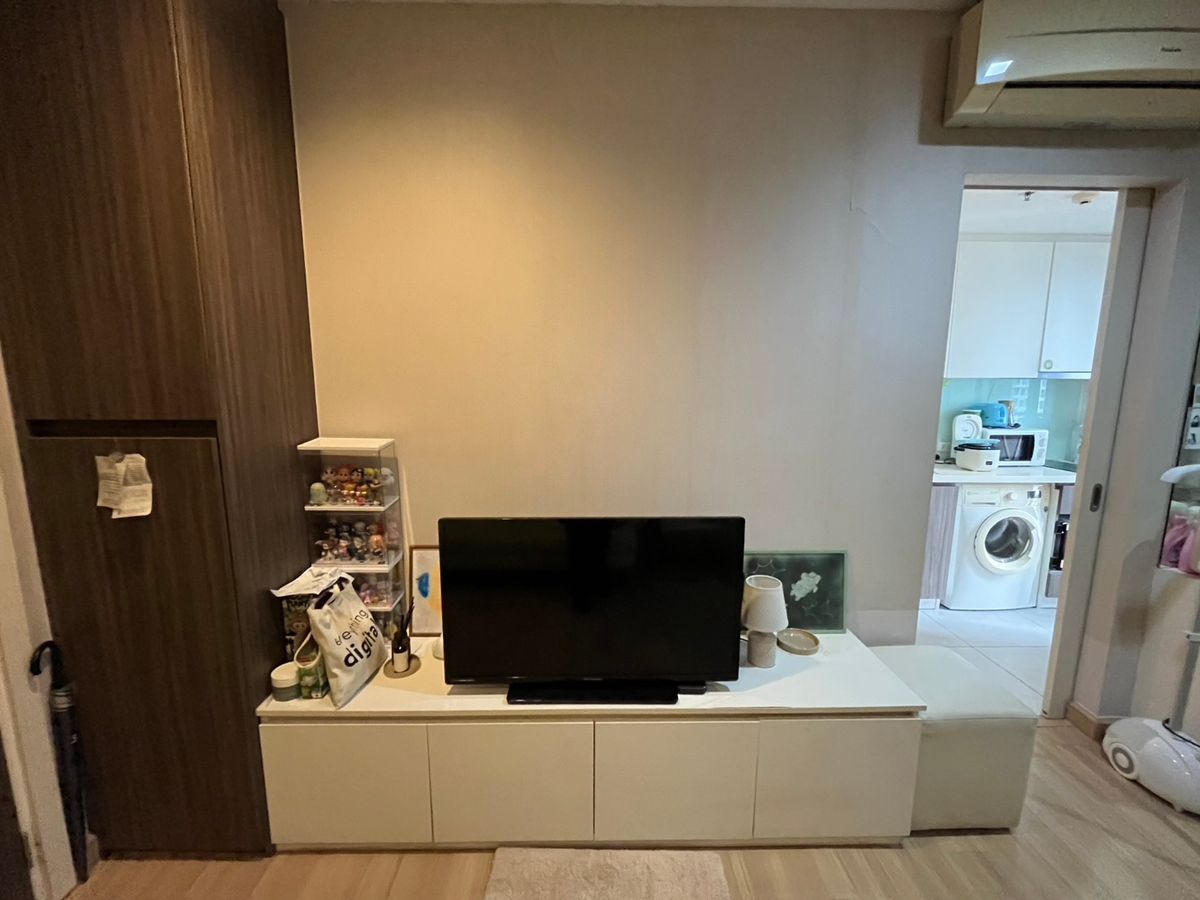 ขายคอนโดวงเวียนใหญ่ เจริญนคร : 🏙️ ขายคอนโด Urbano Absolute สาทร-ตากสิน 💰 ราคาเพียง 3,000,000 บาท ต่อรองได้  (Urbano Absolute Sathon-Taksin)  📞  ฟีฟ่า | 087-808-3690 