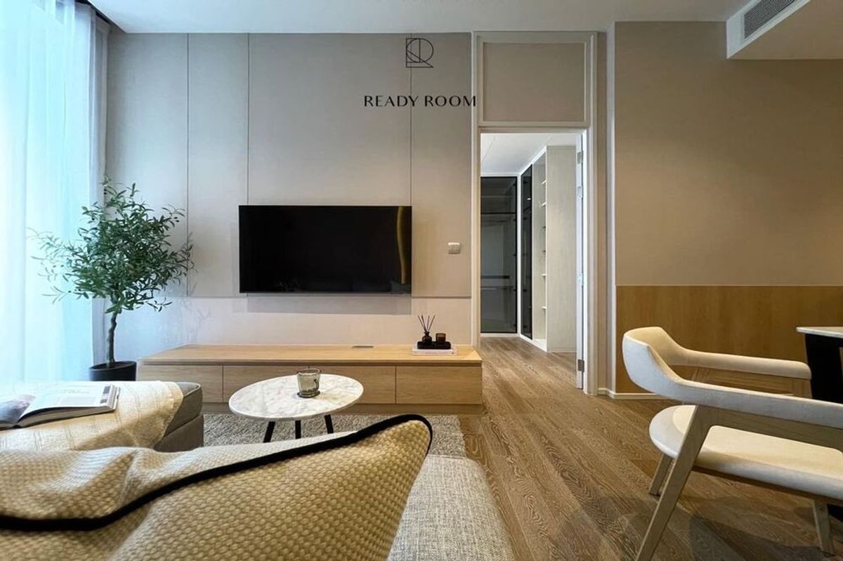 คอนโดวิทยุ ชิดลม หลังสวน : 🔥 สำหรับขาย - เช่า !! ทำเลดี, ตกแต่งสไตล์โมเดิร์น, ห้องหายาก!! 🔥 Code C20230104606..........MUNIQ Langsuan, 1 ห้องนอน, 1 ห้องน้ำ, แต่งครบ, พร้อมเข้าอยู่, ราคาพิเศษ!!📣📣