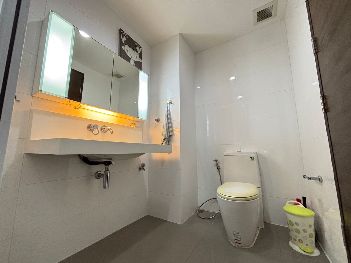 ขายคอนโดรัชดา ห้วยขวาง : Rhythm Ratchada / 1 Bedroom (FOR SALE), ริทึ่ม รัชดา / 1 ห้องนอน (ขาย) TARN119