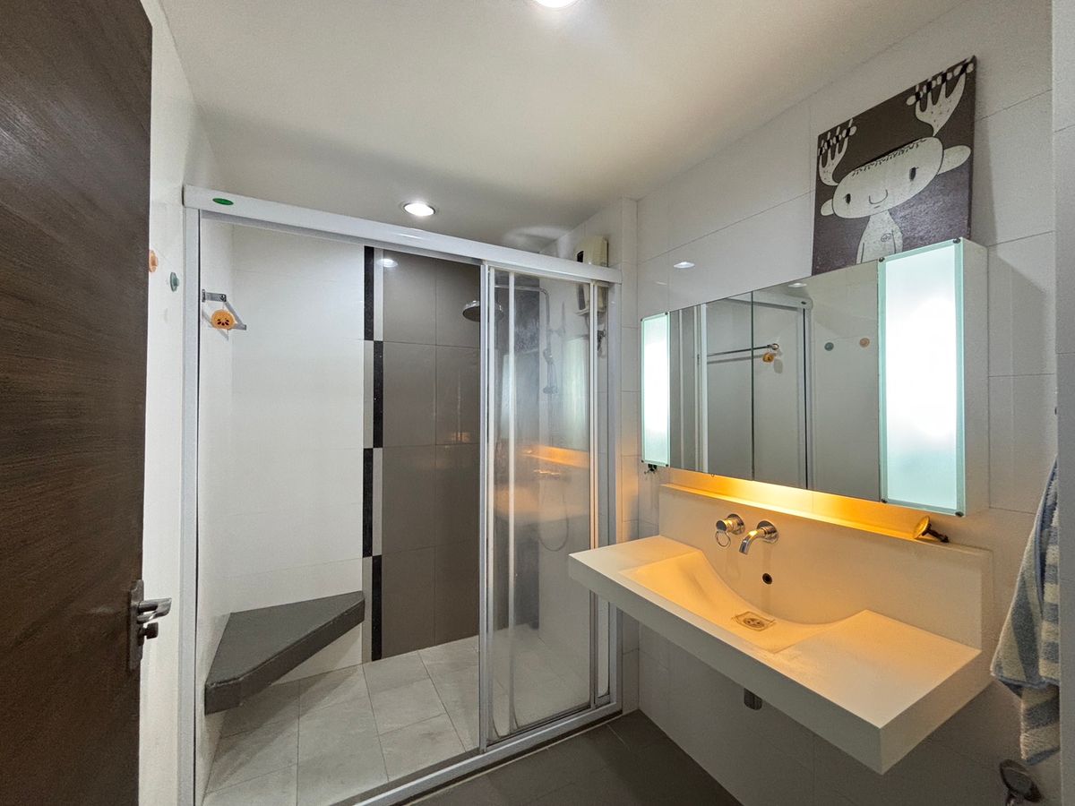 ขายคอนโดรัชดา ห้วยขวาง : Rhythm Ratchada / 1 Bedroom (FOR SALE), ริทึ่ม รัชดา / 1 ห้องนอน (ขาย) TARN119