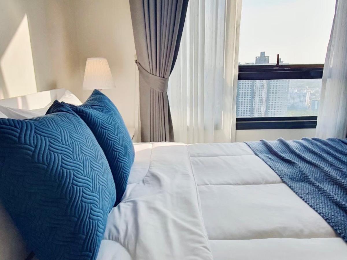 For RentCondoPattanakan, Srinakarin : For Rent Condo , Rich Park Triple Station , ARL-Hua Mak , Suan Luang , Suan Luang , Bangkok , CX-94780