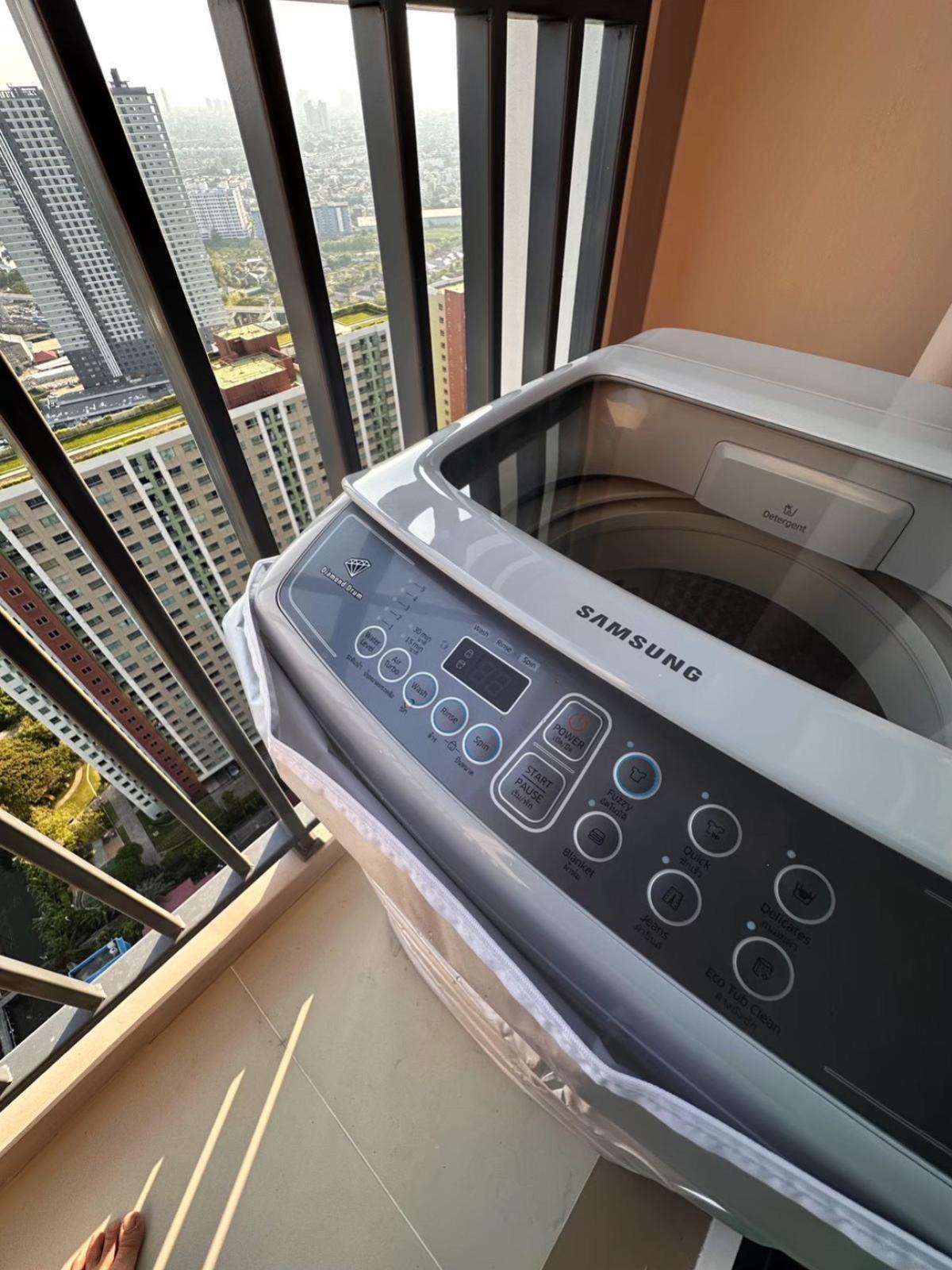 For RentCondoPattanakan, Srinakarin : For Rent Condo , Rich Park Triple Station , ARL-Hua Mak , Suan Luang , Suan Luang , Bangkok , CX-94780