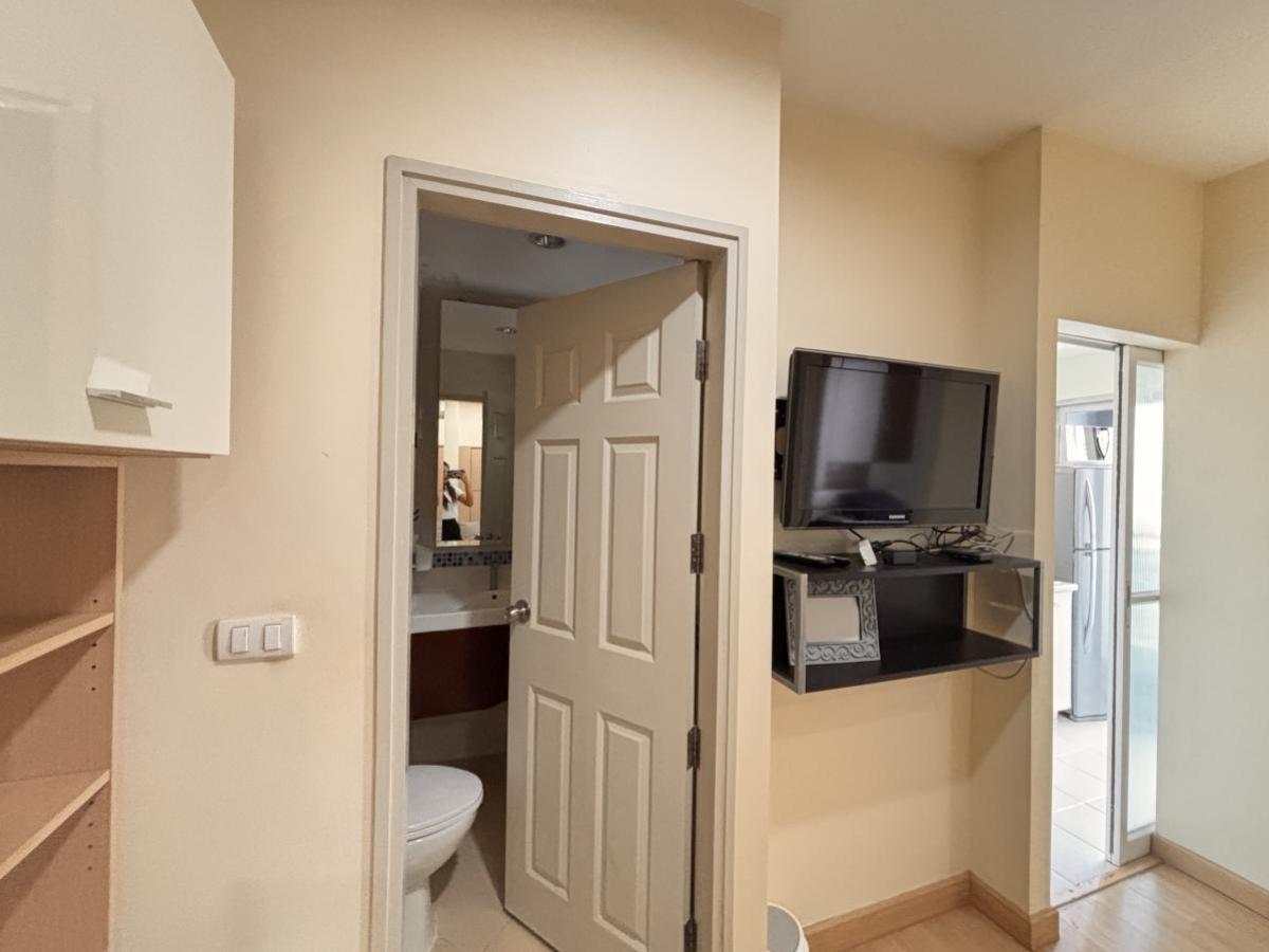 ให้เช่าคอนโดสาทร นราธิวาส : เช่าคอนโด  ไลฟ์ แอท สาทร 10 BTS-ช่องนนทรี สีลม เขต บางรัก กรุงเทพ CX-28168