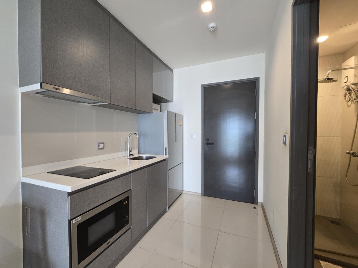 For RentCondoRatchathewi,Phayathai : FOR RENT condo , RHYTHM Rangnam , BTS-Victory Monument , Thanon Phyathai , Rat Thewi , Bangkok , CX-50208