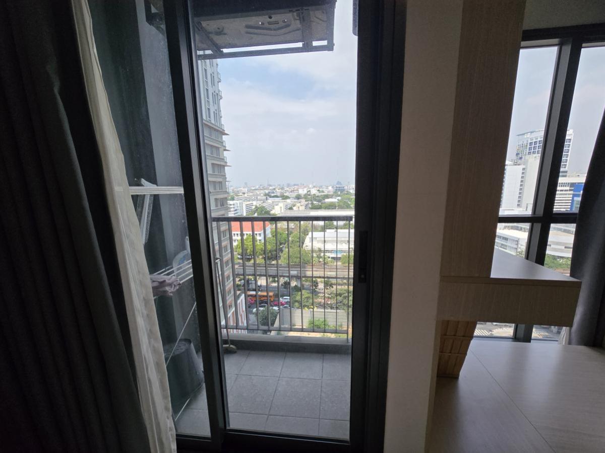 For RentCondoRatchathewi,Phayathai : FOR RENT condo , RHYTHM Rangnam , BTS-Victory Monument , Thanon Phyathai , Rat Thewi , Bangkok , CX-50208