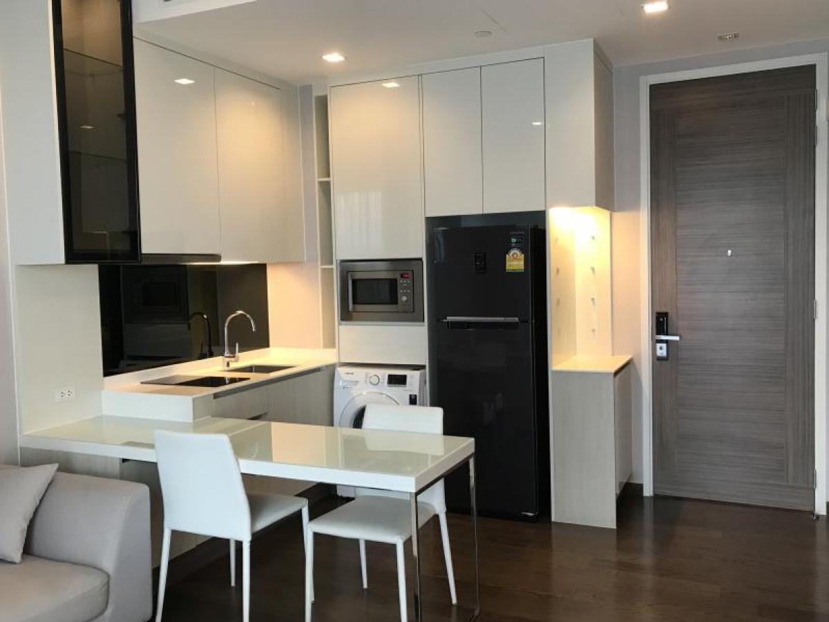 ให้เช่าคอนโดพระราม 9 เพชรบุรีตัดใหม่ RCA : เช่าคอนโด  คิว อโศก MRT-เพชรบุรี มักกะสัน เขต ราชเทวี กรุงเทพ CX-33986