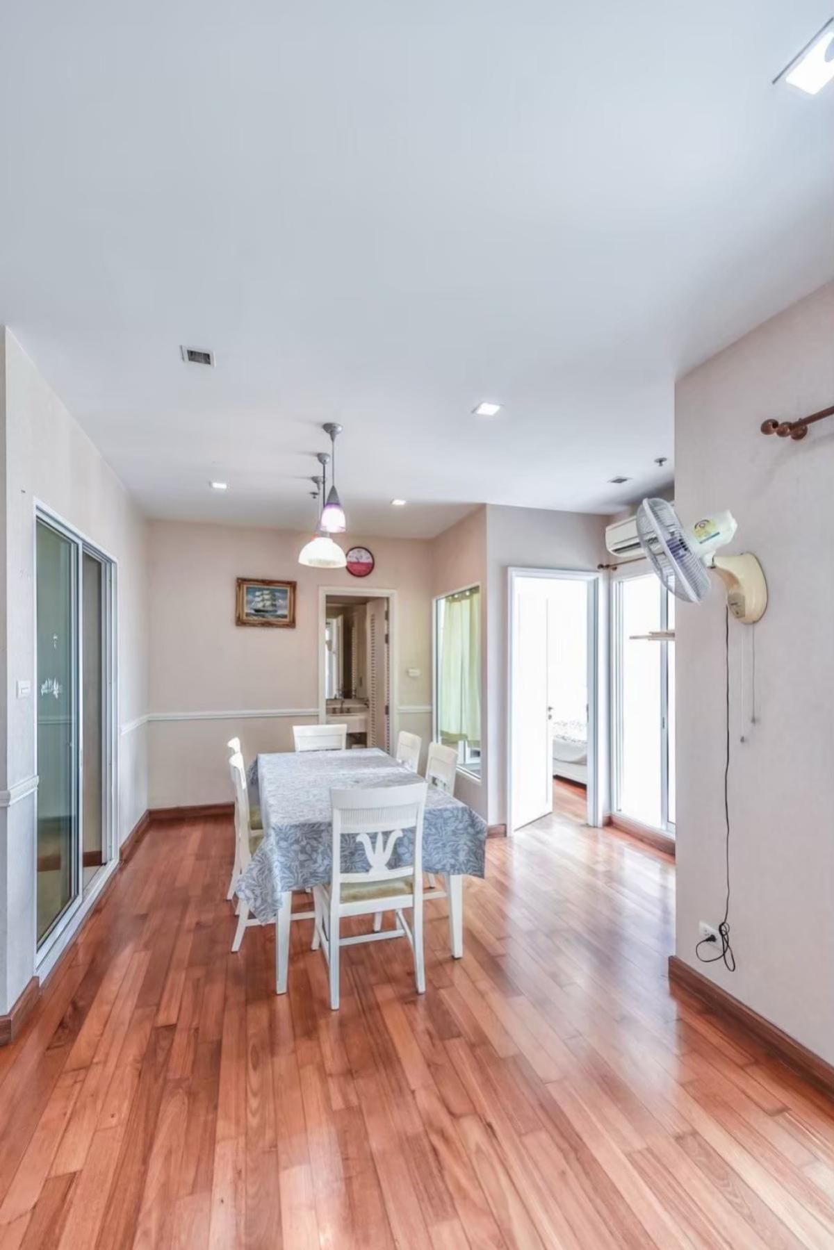 For RentCondoSathorn, Narathiwat : FOR RENT condo Ivy sathorn 10 , BTS-Chong Nonsi , Silom , Bang Rak , Bangkok , CX-01372