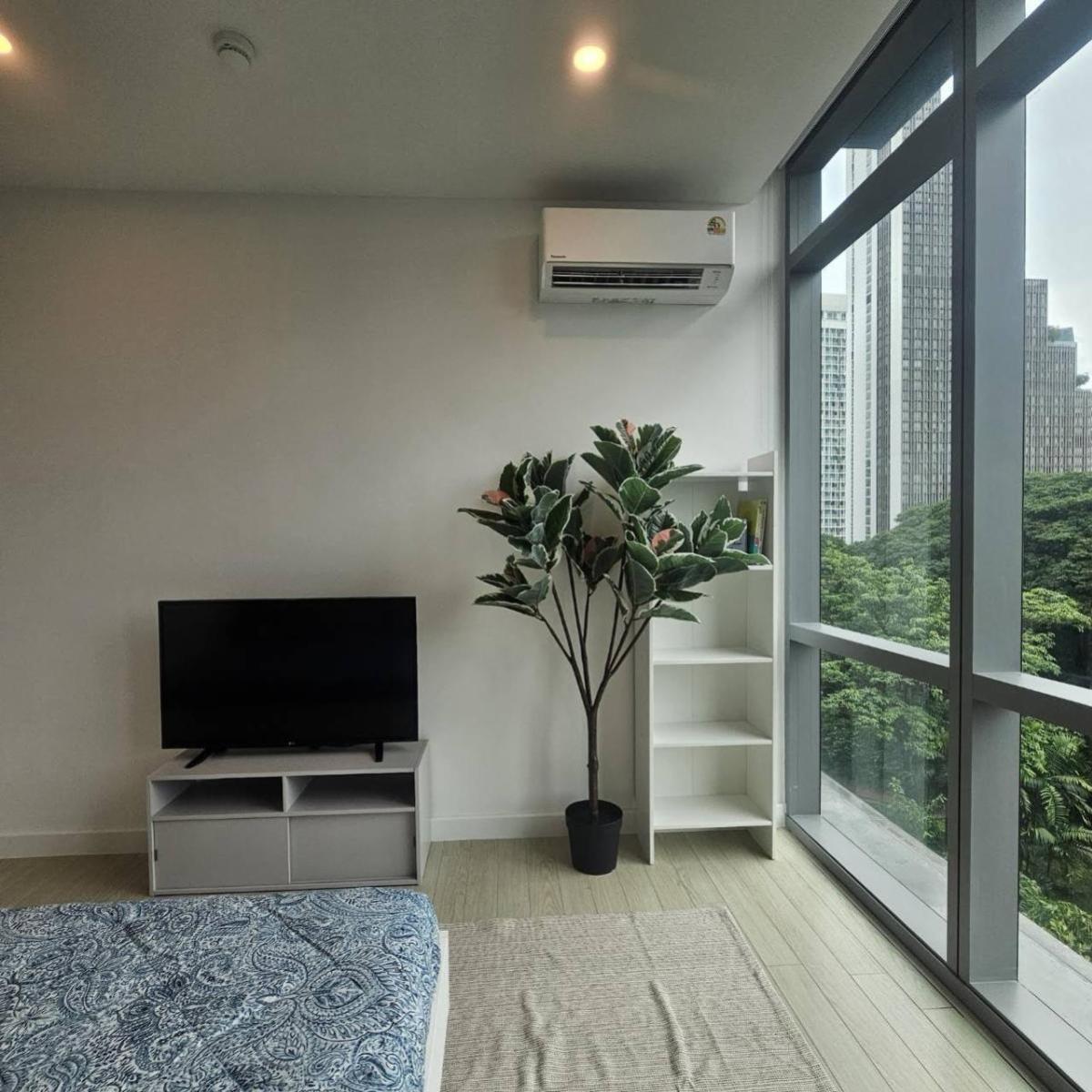 ให้เช่าคอนโดสุขุมวิท อโศก ทองหล่อ : เช่าคอนโด  เดอะ รูม สุขุมวิท 21 BTS-อโศก คลองเตยเหนือ เขต วัฒนา กรุงเทพ CX-80517