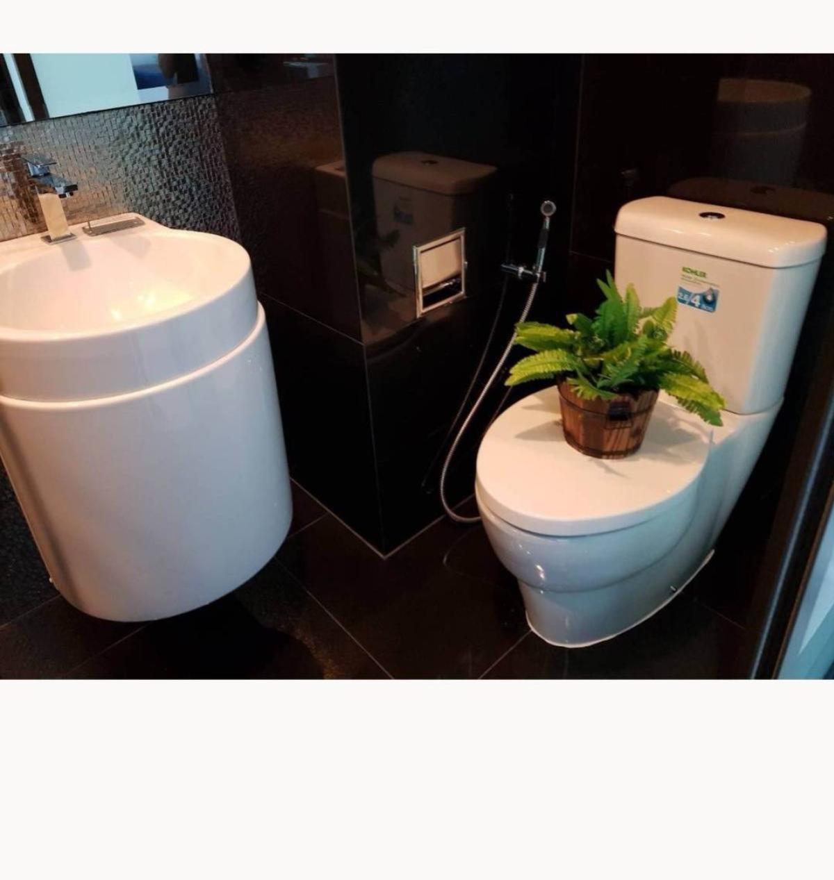 For RentCondoSukhumvit, Asoke, Thonglor : For Rent Condo , Rhythm Sukhumvit 36-38 , BTS-Thong Lo , Phra Khanong , Khlong Toei , Bangkok , CX-83298