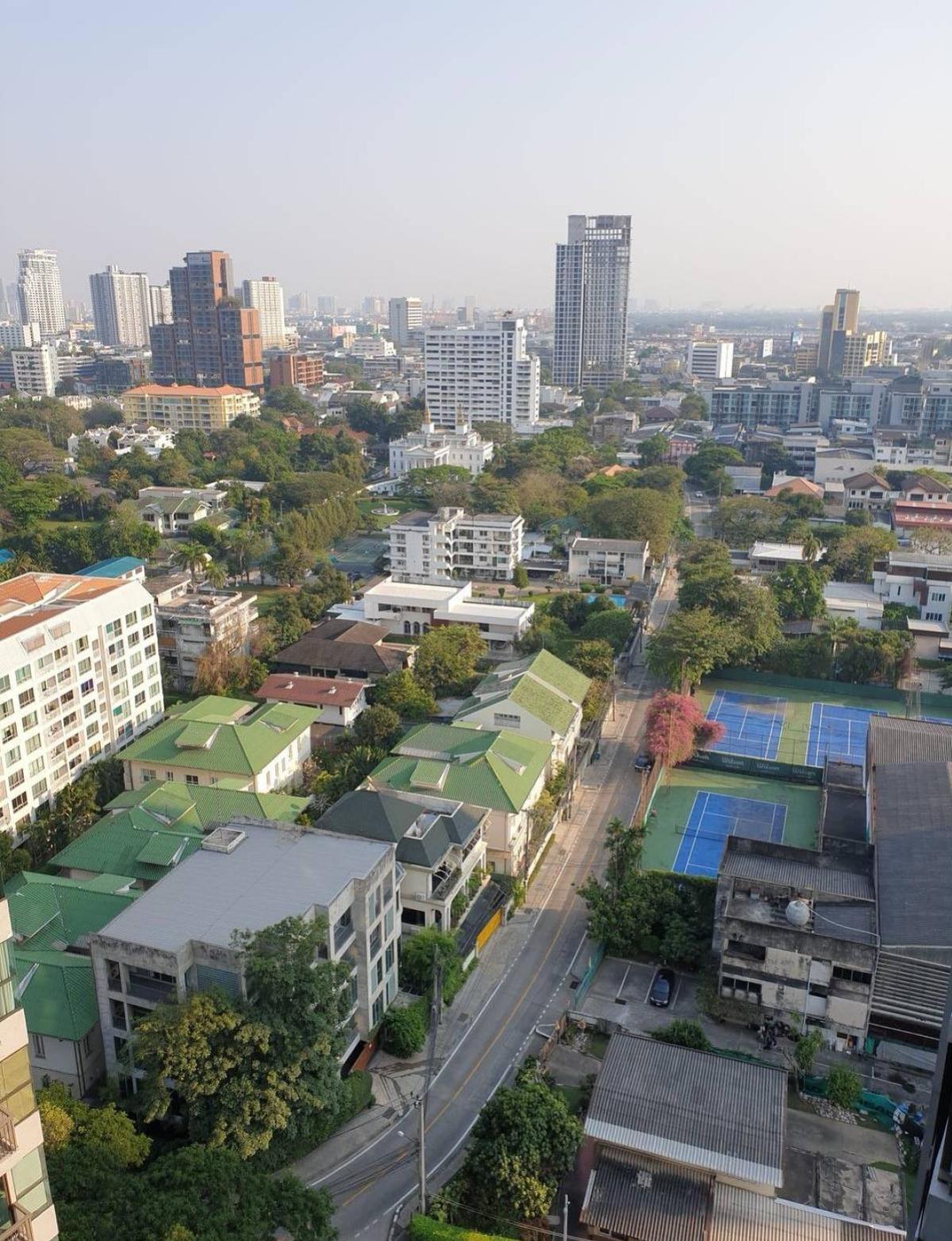 For RentCondoSukhumvit, Asoke, Thonglor : For Rent Condo , Rhythm Sukhumvit 36-38 , BTS-Thong Lo , Phra Khanong , Khlong Toei , Bangkok , CX-83298