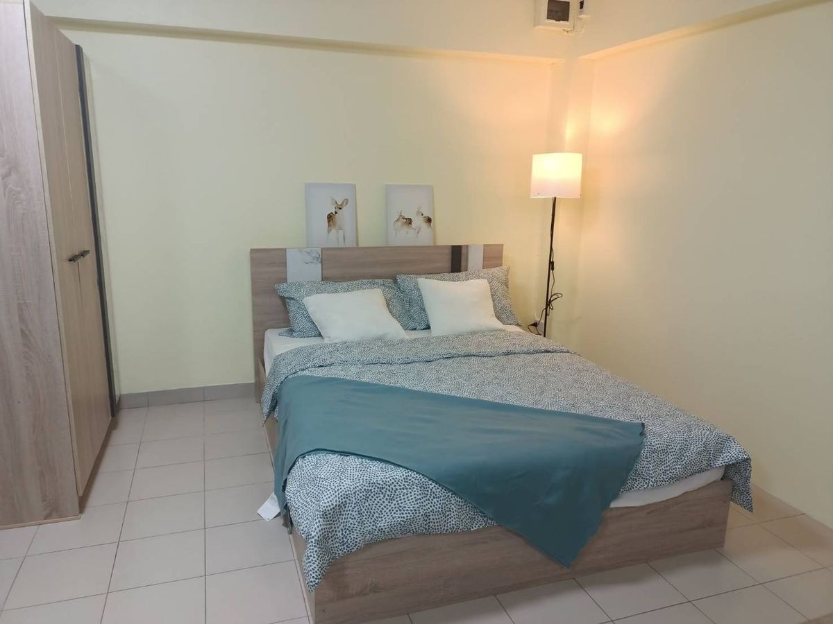 For RentCondoRatchadapisek, Huaikwang, Suttisan : For rent, Ratchada City Condo, 4th floor.