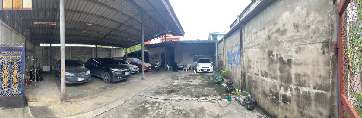 For SaleLandPinklao, Charansanitwong : Empty land for sale, Charansanitwong 37, parking area 80 sq m. Already filled in, no flooding.